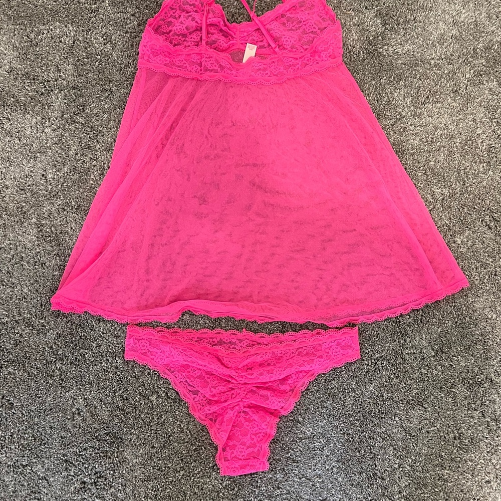 Victoria Secret 2 piece baby doll set